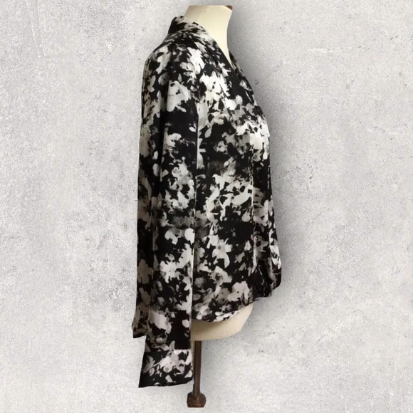 Apt 9 Size M Silky Front Wrap Blouse Top Hi-low Hem Black Gray White - Picture 4 of 6